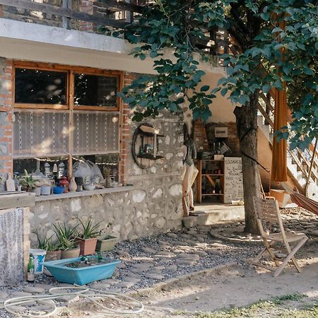 The House In The Village Pellumbas Kültér fotó